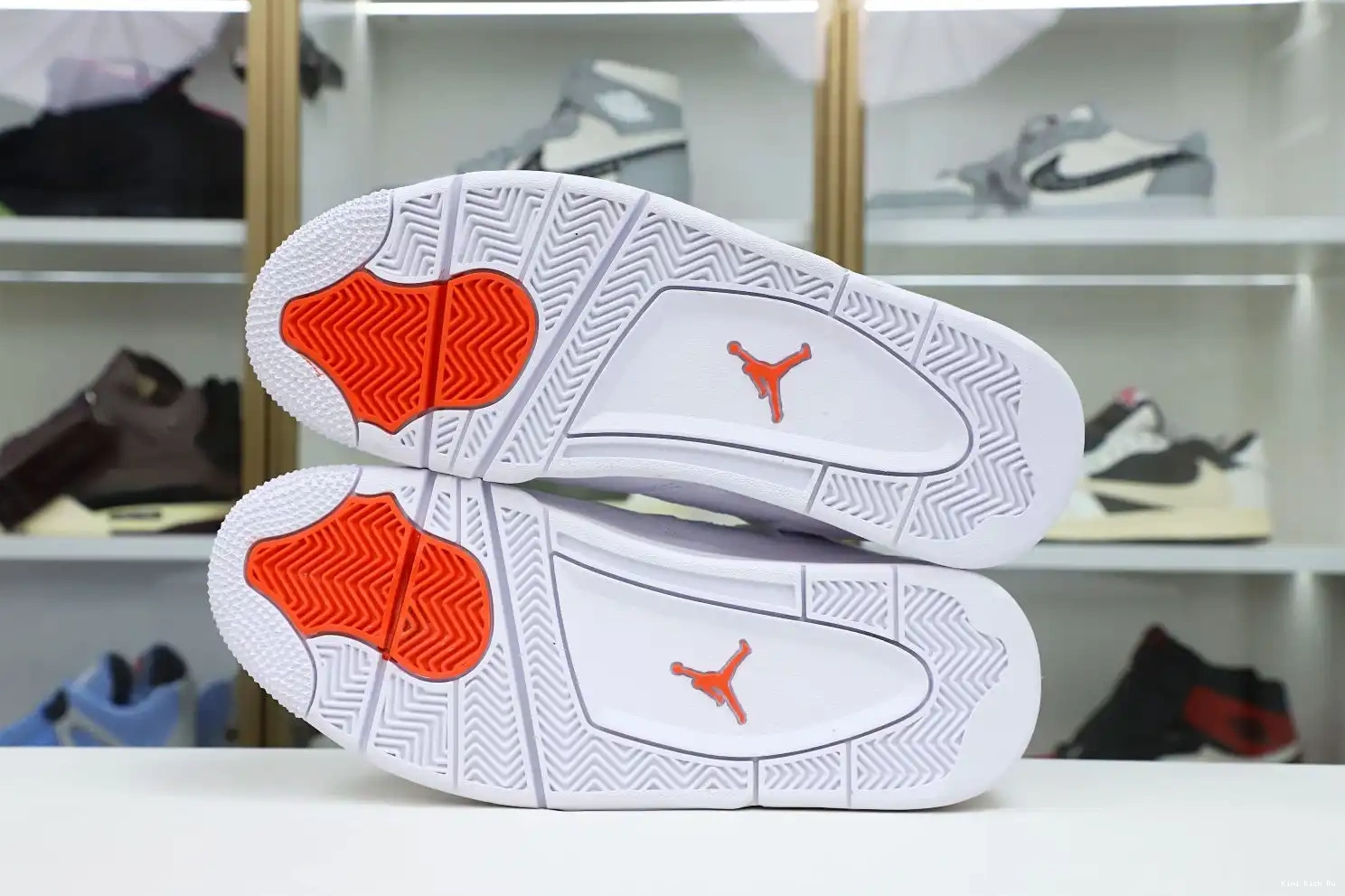 metallic Air Kimikick Jordan retro“orange Jordan 4 0518